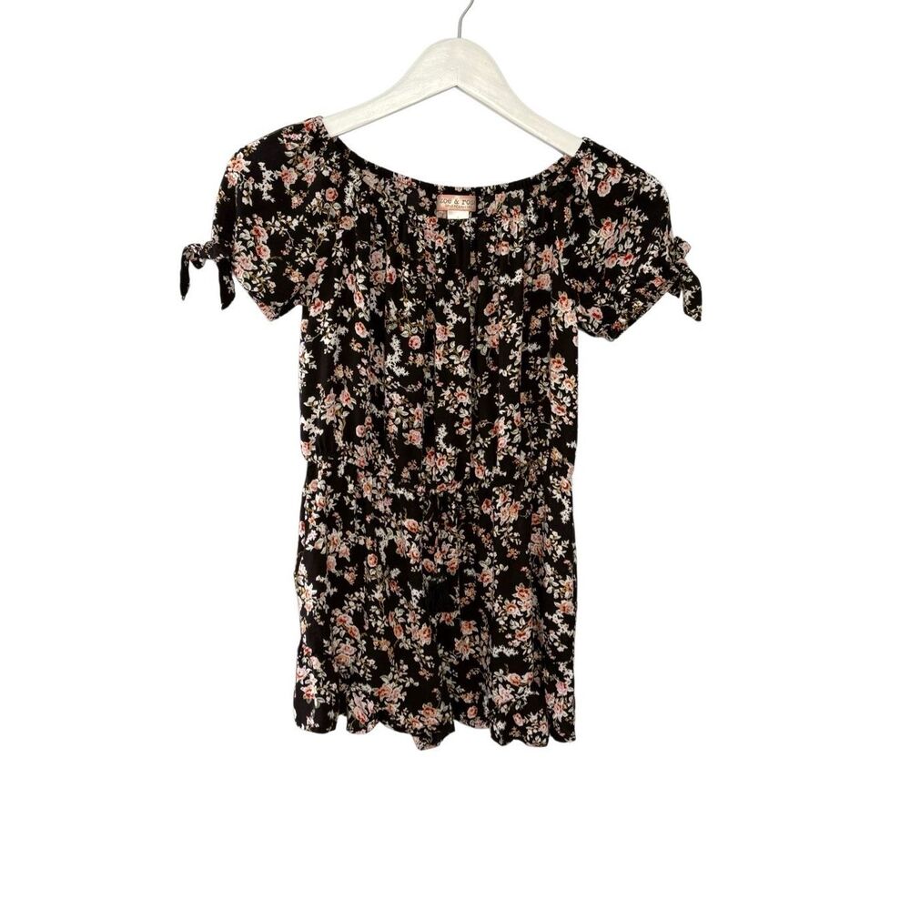 Zoe & Rose by Band of Gypsies girl’s black floral romper - L